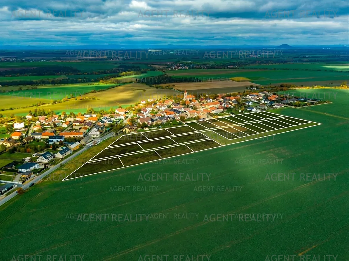 Prodej stavebního pozemku 800 m²